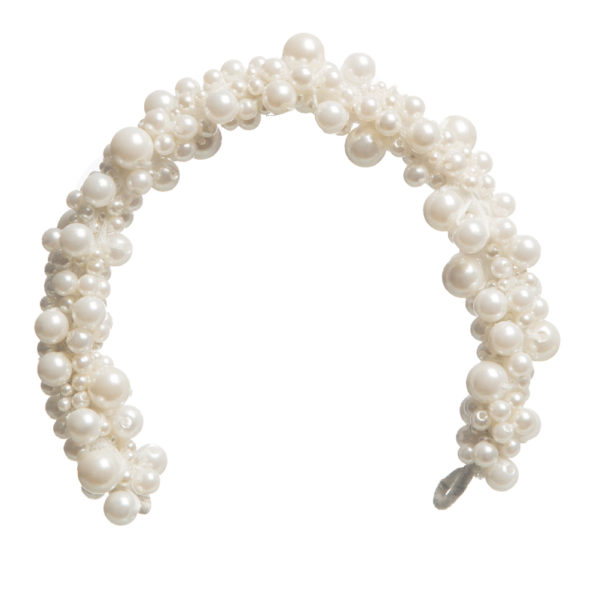 A hairpiece made out of pearls - The Little Wedding Company
